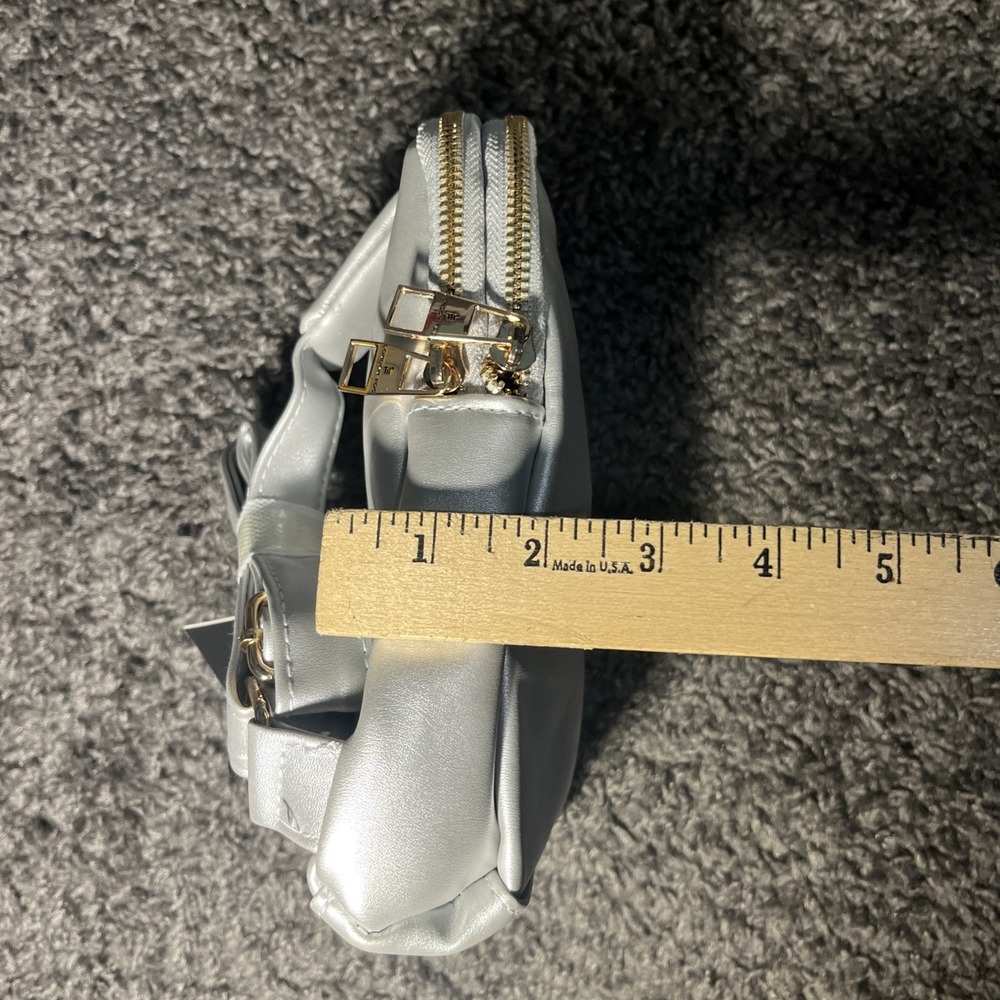 NWT London Fog Silver Color‎ Small Sling bag Double Zip compartment + Inside Zip - Picture 8 of 10